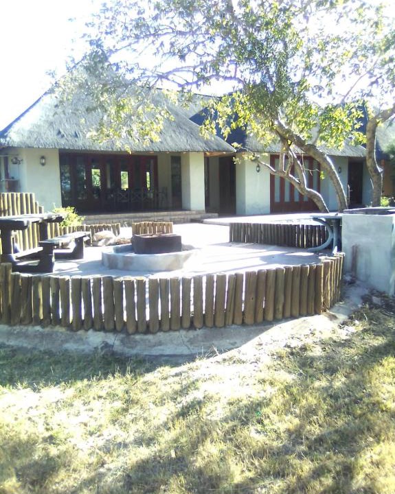 Leeupoort Villa | Zebula Golf Estate and Spa - Kudu's Bark 12 Pax Moi Signature Luxury villa