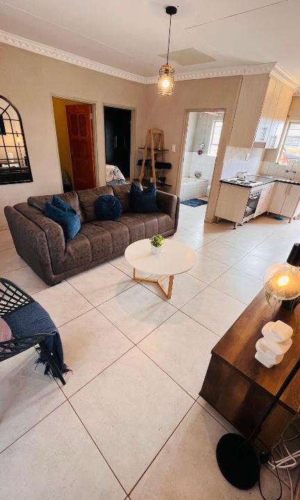 Lebowakgomo Apartment | Zinathi Lodge