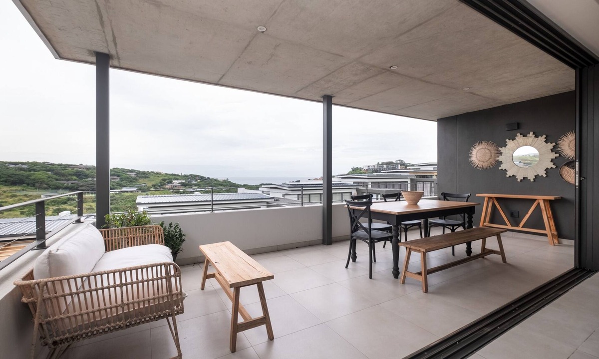Salt Rock Apartment | Zululami Luxury Estate 4 BR House