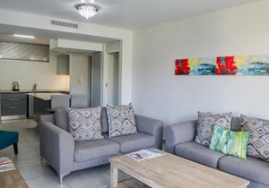 14 Kyalanga - by Stay in Umhlanga