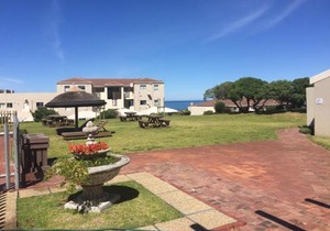 142 hermanus beach club