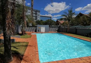 2 bed 2 bath Apartment, Menlyn