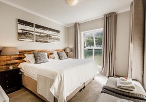 20 River Club Villas
