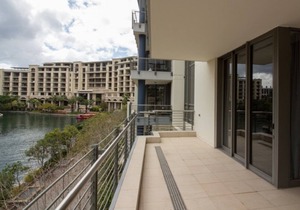 203 Pembroke Serviced Apartment