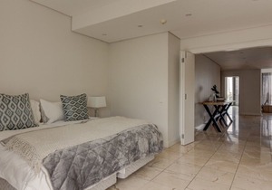 203 Pembroke Serviced Apartment