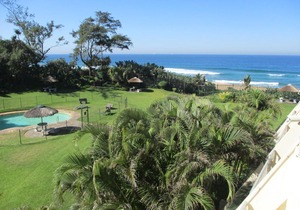 22 Kyalanga Beachfront Apartment
