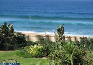 22 Kyalanga Beachfront Apartment