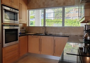 '24 Gordonia' - Spacious Condo, Sleeps 7, Easy Beach Access and Ocean Views