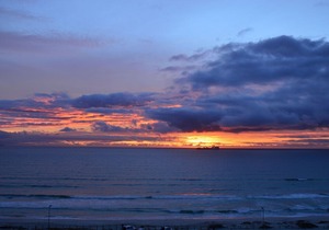 3 bedroom with beautiful views ★The Waves By the Beach ★ Ace location
