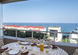 302 Oyster Schelles - by Stay in Umhlanga