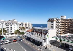 404 The Cosmopolitan, Sea Point
