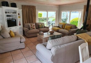 4236 River Club