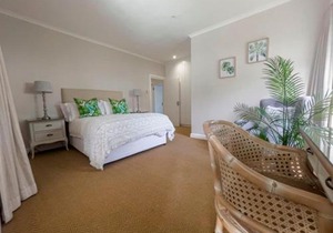 4278 River Club