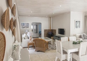 4278 River Club