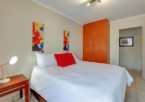 51 on York Unit 13 with SHARED bathroom