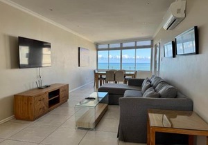 71 Sea Lodge Beachfront Apartment