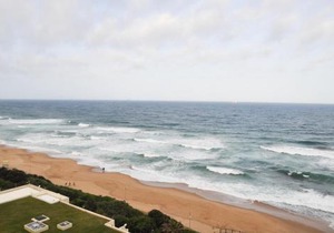 802 The Bermudas - by Stay in Umhlanga