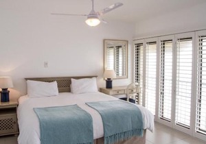 802 The Bermudas - by Stay in Umhlanga