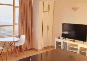 904 Tenbury Beach Apartment