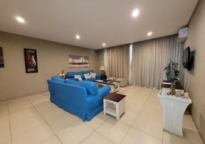 Accommodation Front - Fabulous 4 Sleeper with Jaw - dropping Views