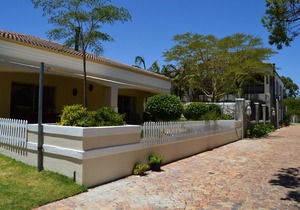 African Palm Blue cottage
