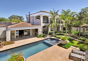 African palm Cottage