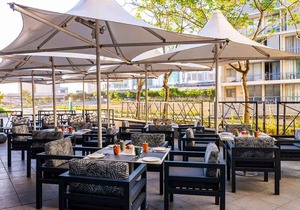 AHA Harbour Bridge Hotel & Suites