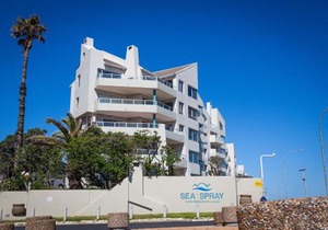 Amazing Beachfront 2 Bed Apartment A308 Sea Spray