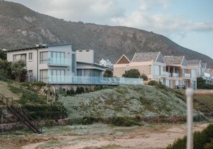 At Last Glentana Beach House