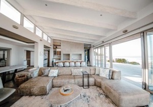 At Last Glentana Beach House