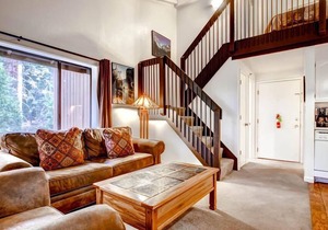 (B207) Loft Condominiums in Yosemite National Park