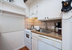 (B210) Loft Condominiums in Yosemite National Park