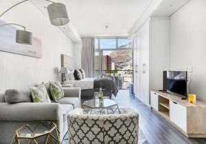 Backup-Power Mountain View Trendy Apartment