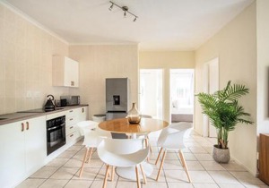 Beautiful Two Bedroom Appartment In Hatfield
