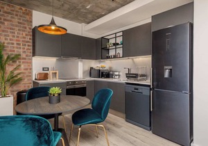 Beautifully Decorated Apartment in Cape Town (Urban Signature)