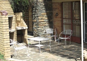 Bedrock BB - Double Bedroom for Friends or Couple