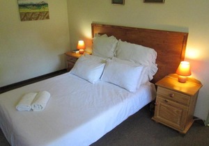 Bedrock Bb - Double Bedroom for friends or couple
