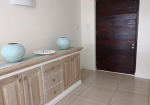 Blissful Beachfront Apartment - 11 Sovereign sands