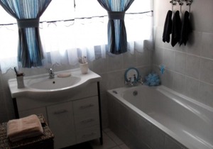 Casa Villa Guest House Carletonville - Suite 4