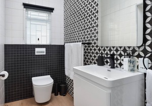 Chic Apartment in Quiet Green Point | Pool Access