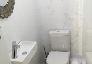 Disa Park 14th Floor Apartment with City Views