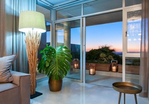 Dolphin Beach Luxury Apartment by STADTGOLD