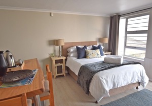 Dolphin House Apartments