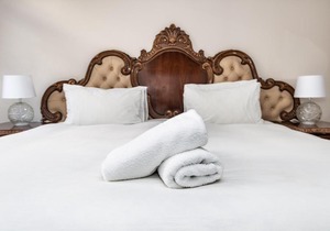 Elegant Beachfront 192 Eden on the Bay Beachfront Apartment, Blouberg, Cape Town