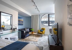 Elegant City Pad