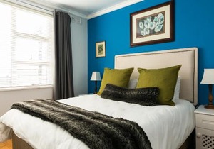 Entire 5 Bedroom 5 Bathroom Sea Point Villa with Secure Parking