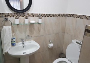 Fama Lodge Rm13