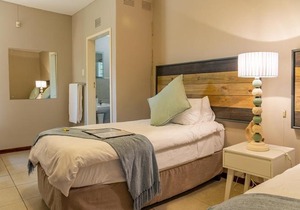 Faraway Lodge B&B