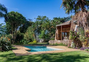 Faraway Lodge B&B