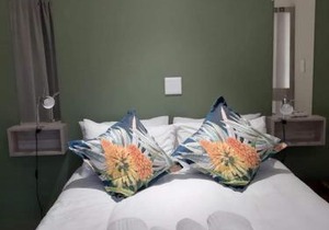 Gathering Guesthouse - Aloe room